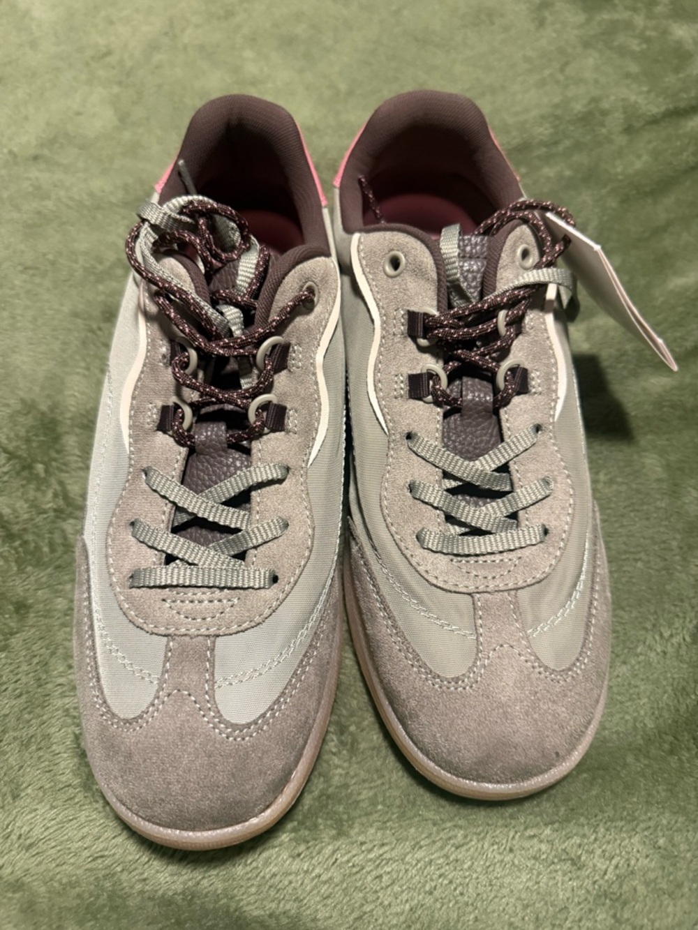 Zara Gray and Pink Women’s Sneakers